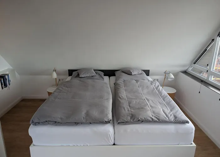 Strandhaus Rose 42 *